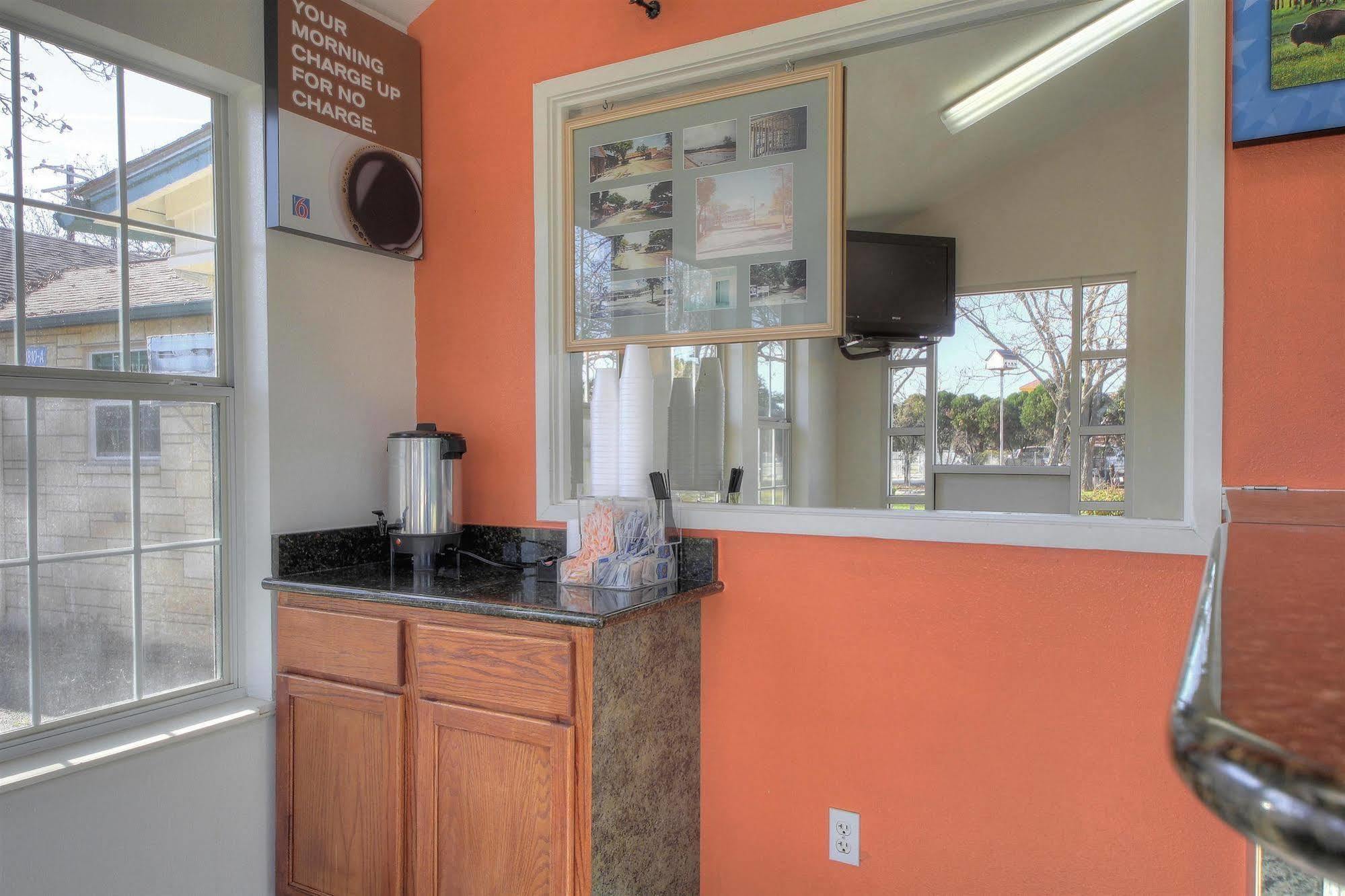 Motel 6-Kerrville, Tx Eksteriør bilde